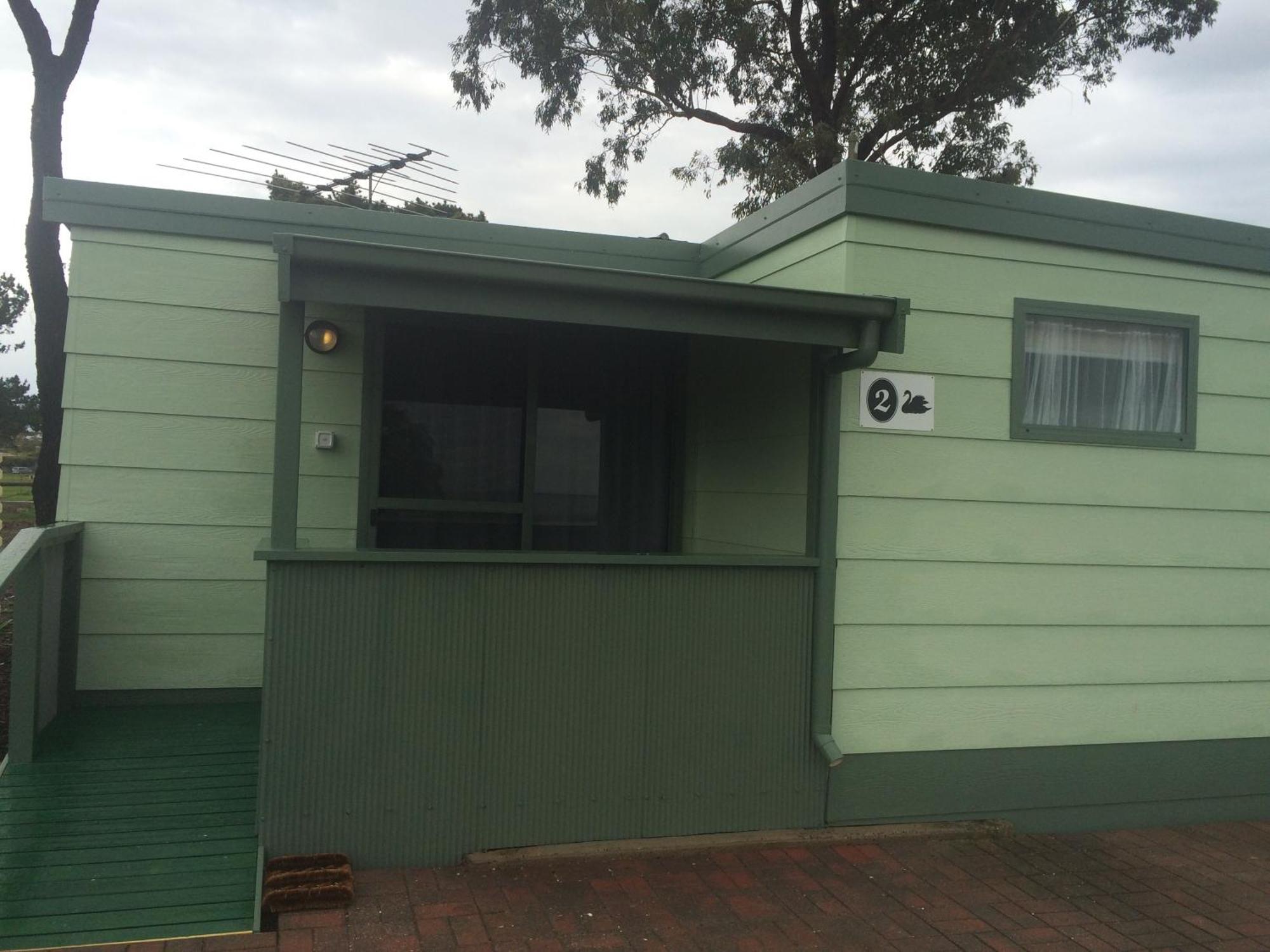 Hotel Lake Albert Caravan Park Meningie Esterno foto