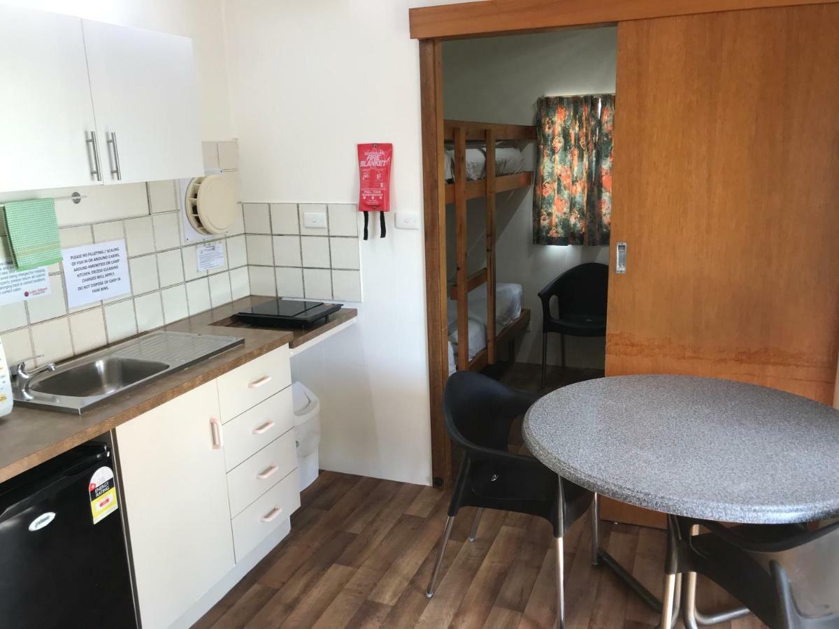 Hotel Lake Albert Caravan Park Meningie Esterno foto
