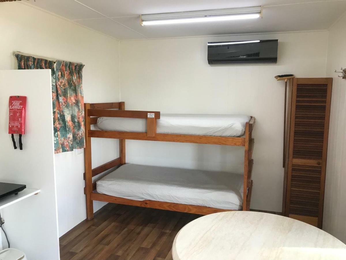 Hotel Lake Albert Caravan Park Meningie Esterno foto