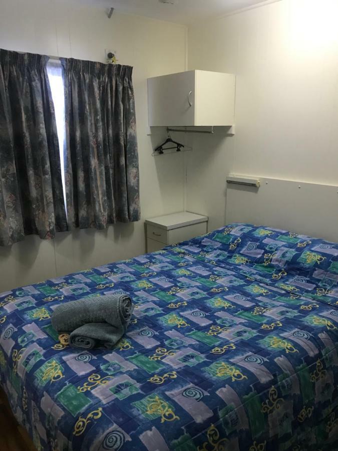 Hotel Lake Albert Caravan Park Meningie Esterno foto